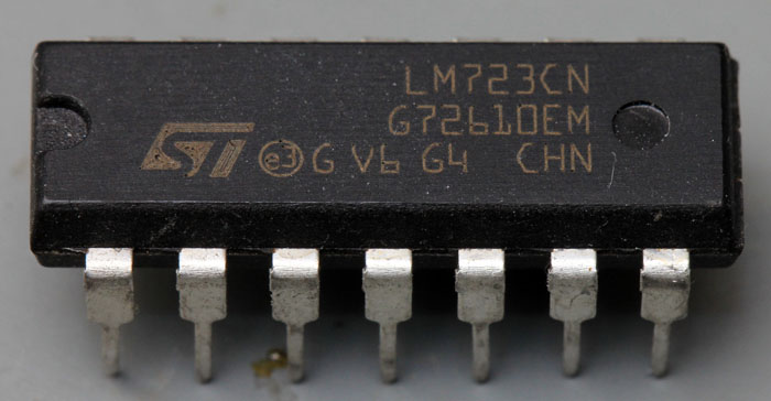 STMicroelectronics LM723CN Fake