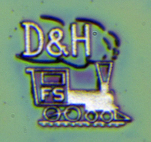 SDH105 Die Logo